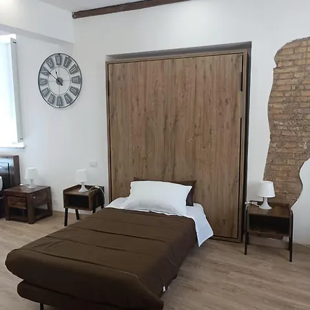Ottavia Ghetto Апартаменты *